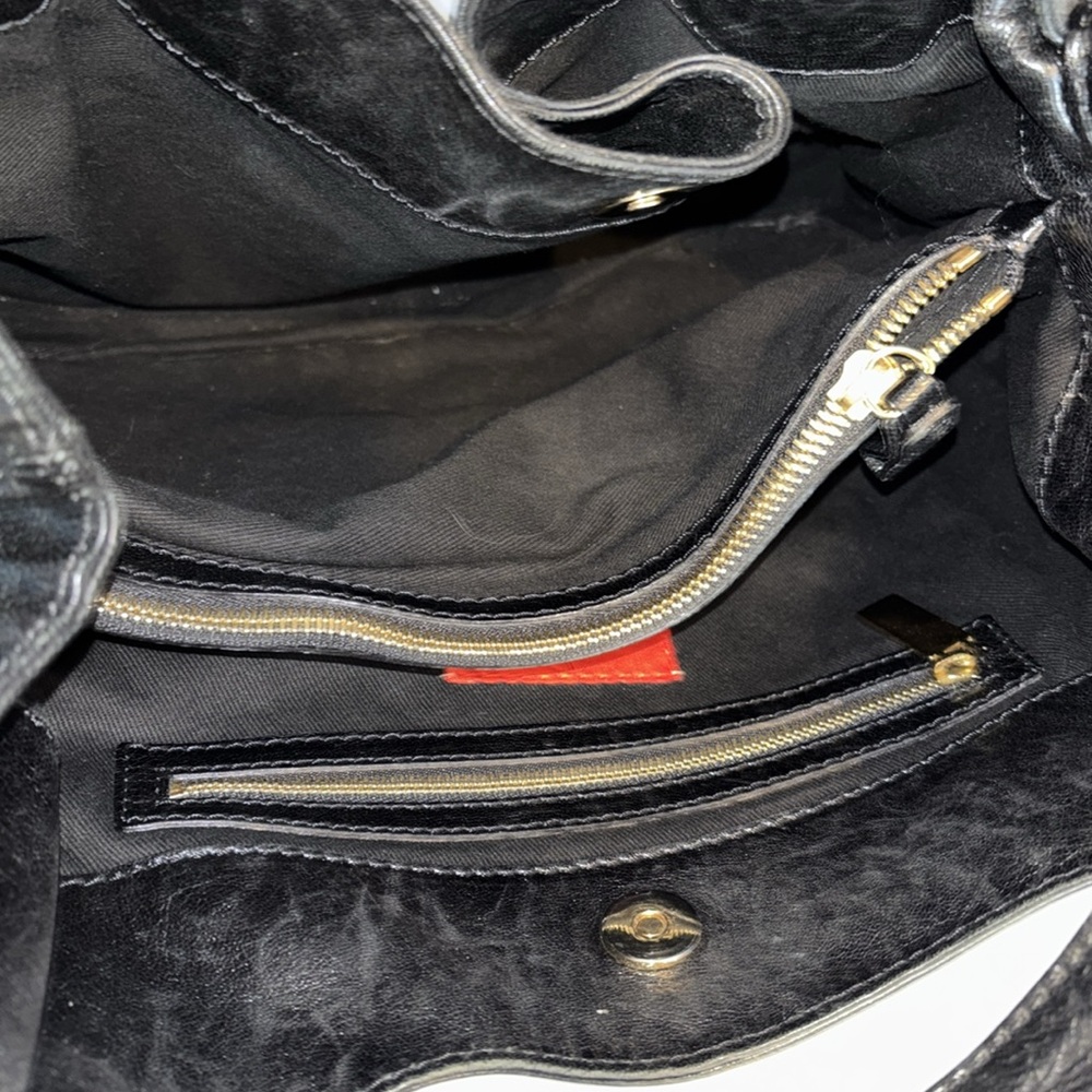 Gorgeous Valentino, black leather bag with dust bag original price $1395 - Picture 7 of 11